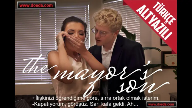 idareciyle sekreterin iliskisini ogrenen sari kafa sirlarina imza atti.jpg